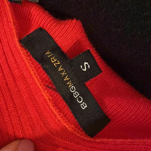 BCBGMaxAzria red top size small - Picture 5 of 5
